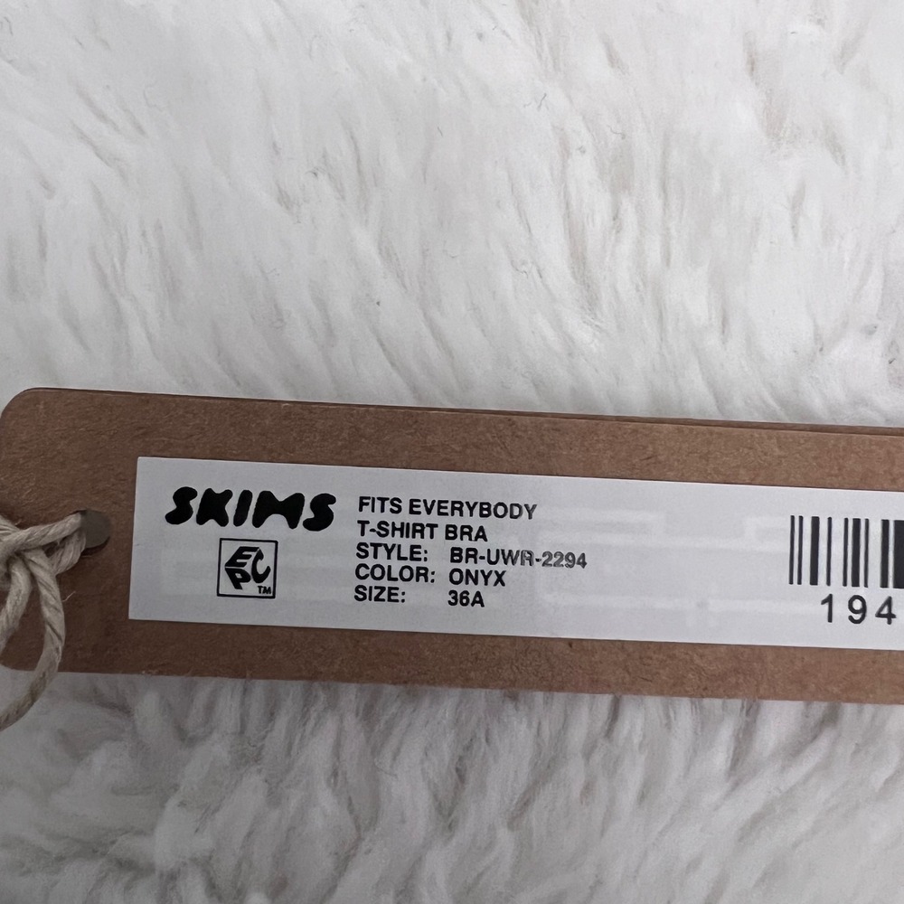 SKIMS Womens Fits Everybody T-Shirt Bra Onyx Black Underwire BR-UWR-2294 36A NWT - Picture 6 of 10